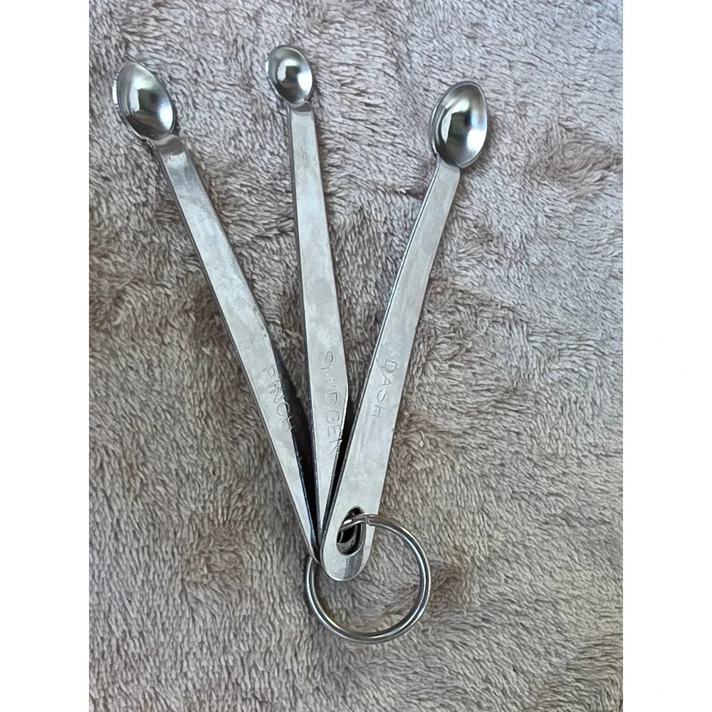 Stainless Steel Mini Measuring Spoons Set Dash Smidgen Pinch 3 Piece Silver Tone